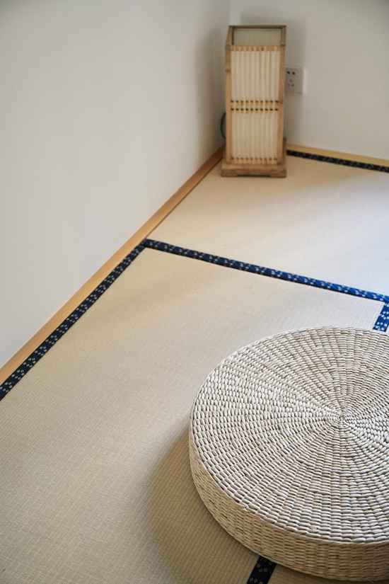 130㎡日式禪意佛系兩居室，原木帶來的滿室清香好獨特^